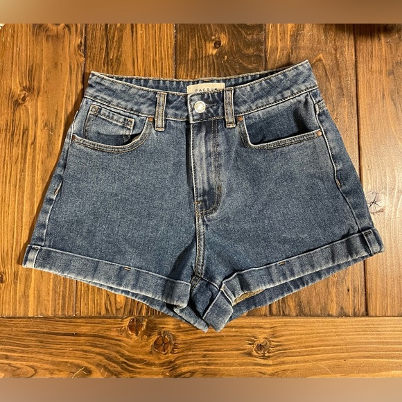 PacSun Denim Mom Shorts Medium Blue Wash High-Rise Women’s Size 24 - Picture 5 of 9